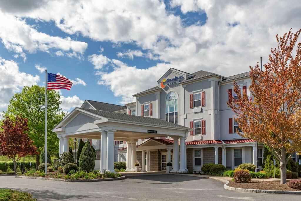 Comfort Inn Hotels