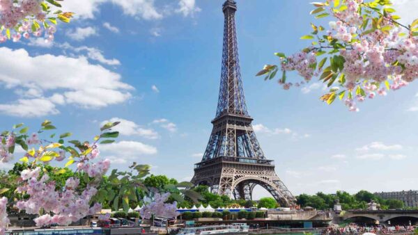 Paris as a Perfect Honeymoon Destination